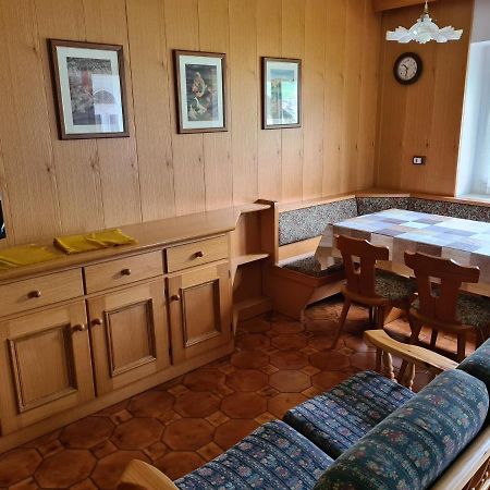 Appartment Deville With Garden Moena Bagian luar foto